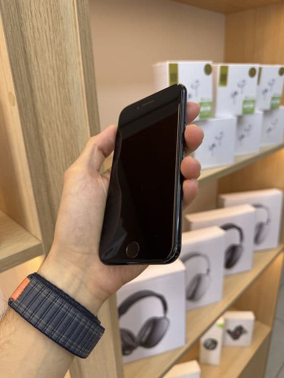 Iphone 7 128gb 100%yomkost — 3