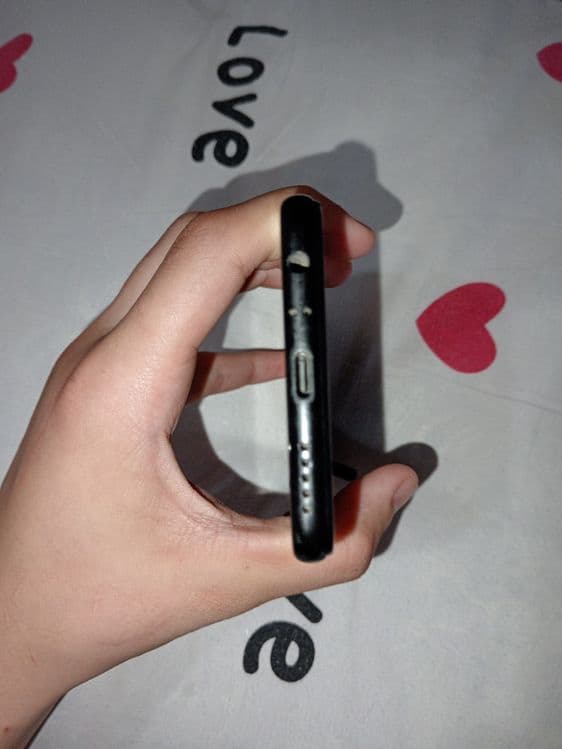 Redmi note 8 holati ideal narhi:700.ming puli kelishiladi manzil:urgan — 3