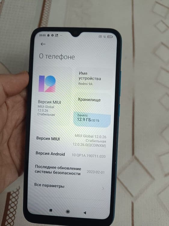 Redmi 9A, Realme C11, Oppo A15 — 3