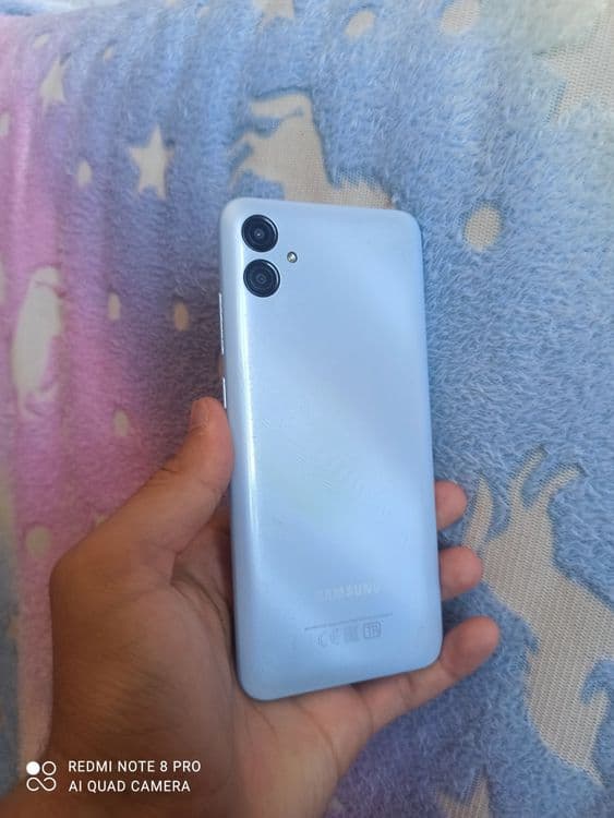 Xiva da telefon sotiladi 1milin — 3