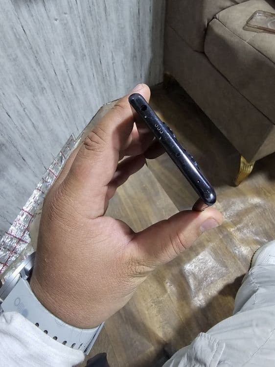 Redmi note 14 pro — 4