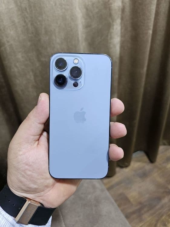 Iphone 13 pro 256gb — 5
