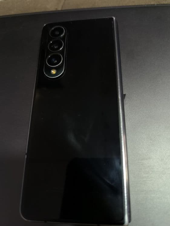 Samsung galaxy z fold 4 — 2