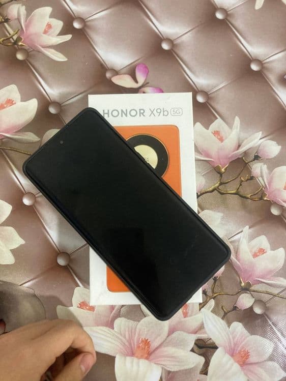 Honor X9b 5G, 12/256 GB — YANGI holatda
Telefon deyarli ishlatilmagan, — 2