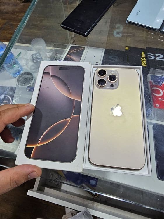 Iphone 16 pro max — 2