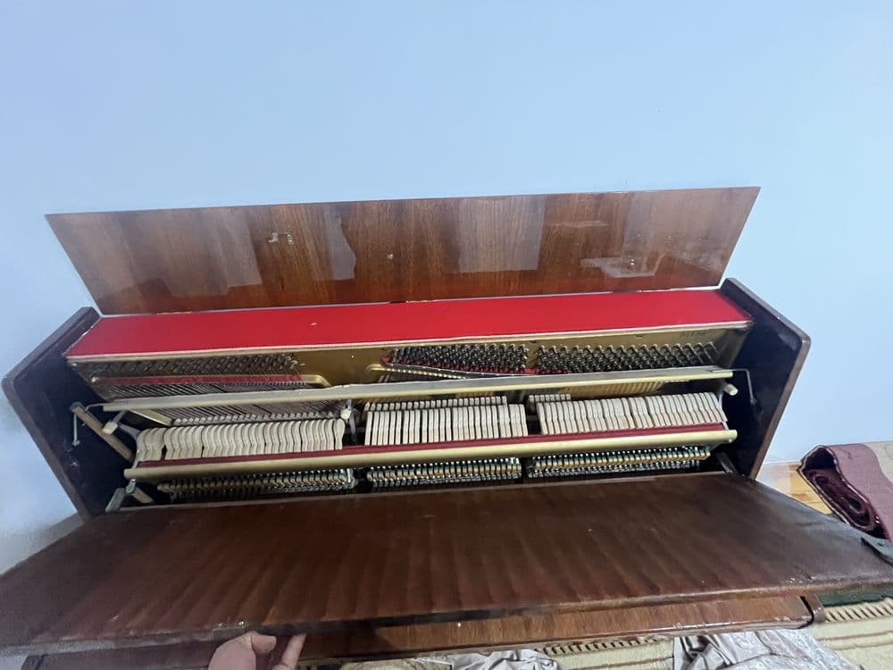 pianina sotiladi "AKKORD" — 1
