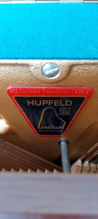 Hupfeld пианино сотилади — 2