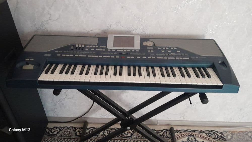 Yamaha Pa-800 elektron pianino — 1