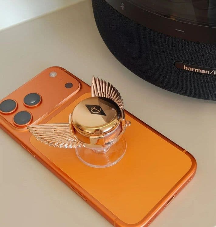 Попсокет Charlotte Tilbury — 1