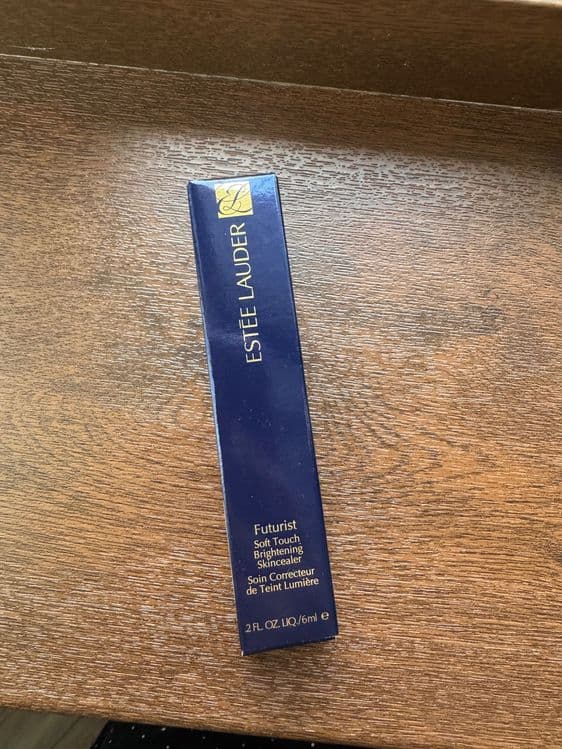 Estee Lauder - Futurist Soft Touch Brightening Skincealer 6ml