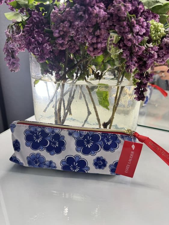 Косметичка от Estee lauder с наполнением — 1