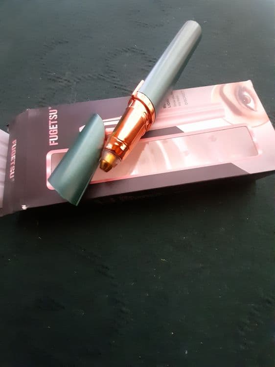 Ayollar uchun qosh teruvvchi depilator bor — 1