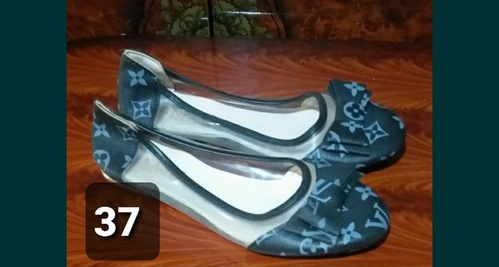Балетки39  , 50 тыс привезенные б/у еще другая обувь  мало пользовалис — 4