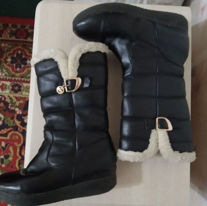 Сапоги женские  длинные — 1