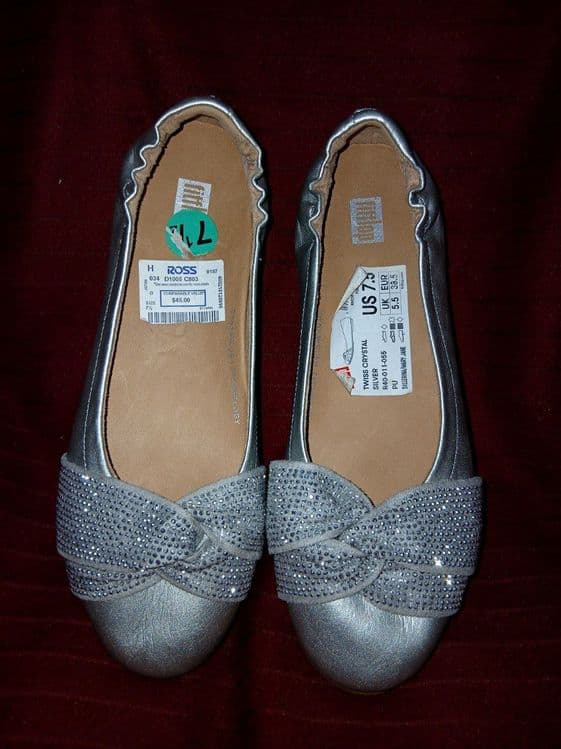 Из США, элегантные женские балетки от бренда "fitflop" — 1
