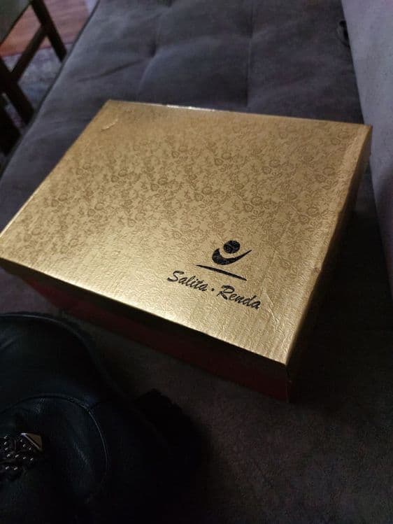 Zimniy   etik  sifati yaxshi  noviy — 2