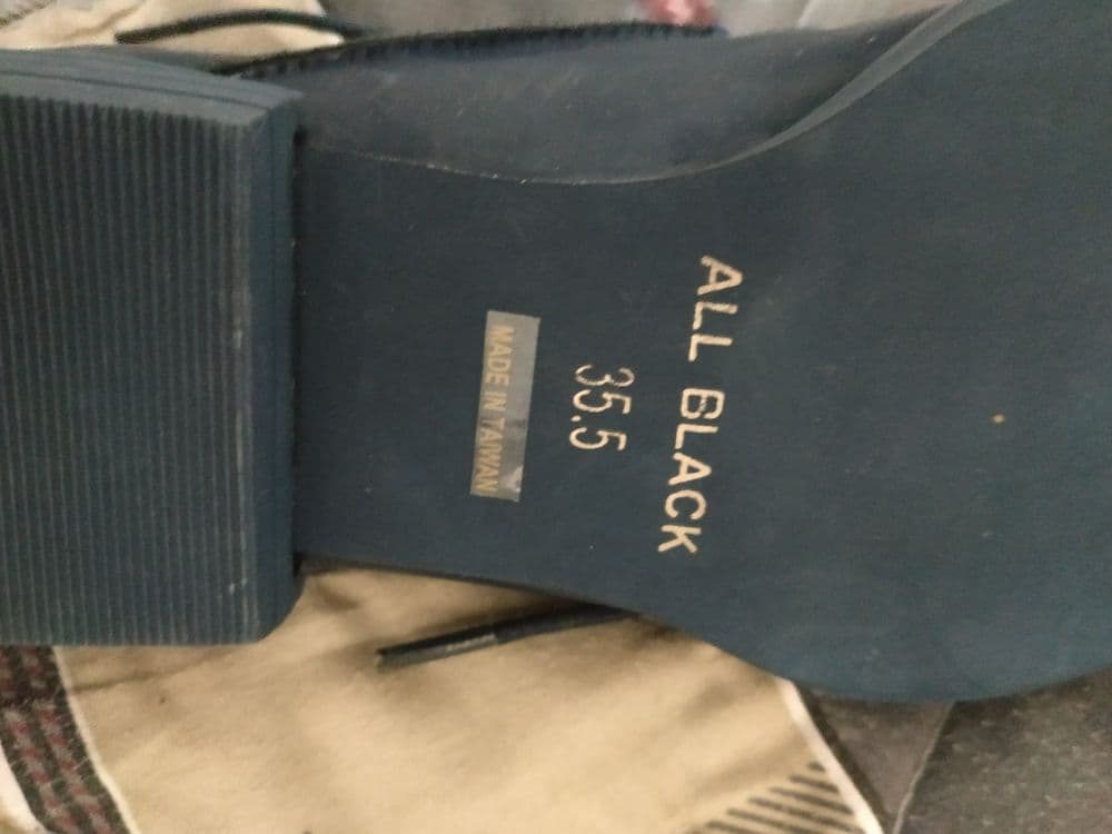 All black, натуральная кожа 35 р — 4