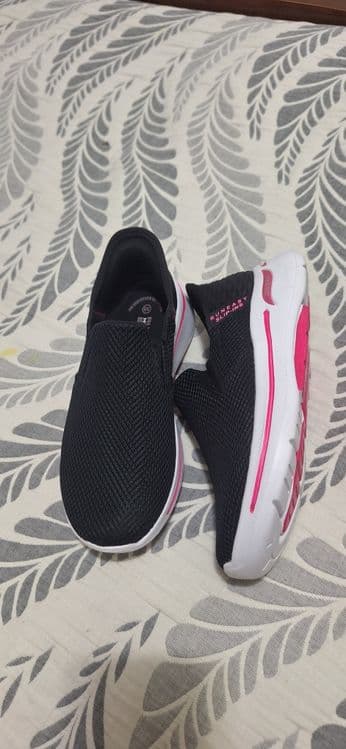 Skechers ayollar uchun 38razmer balshimer — 2
