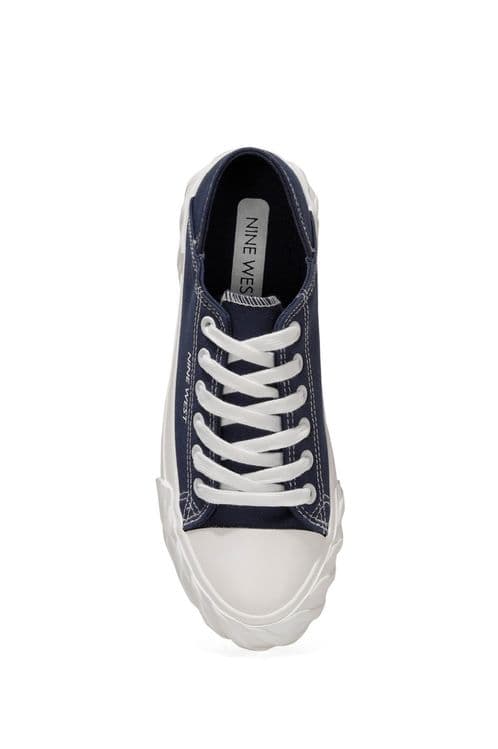 Кеды Nine West . — 5