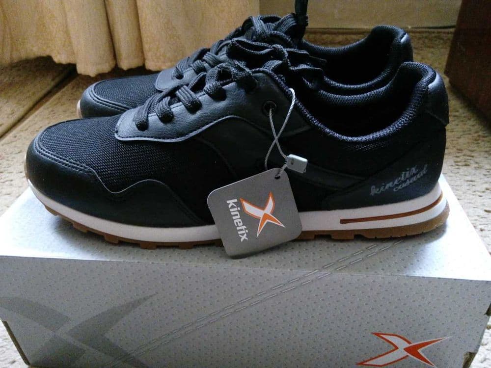 кроссовки Kinetix . Размер 39 — 4