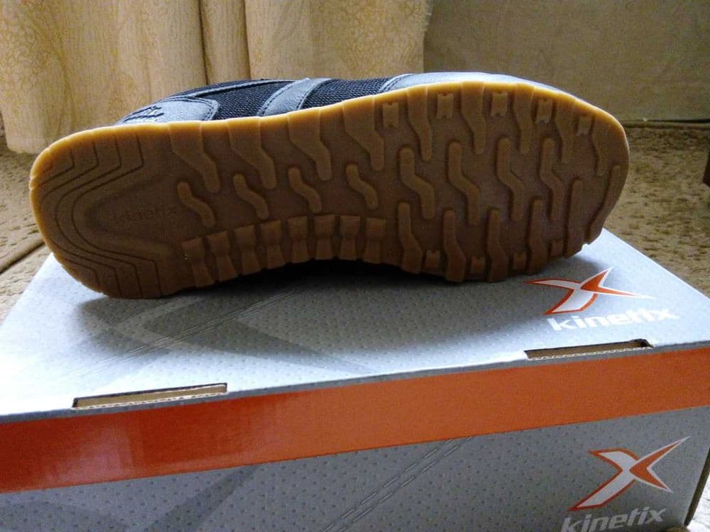кроссовки Kinetix . Размер 39 — 6
