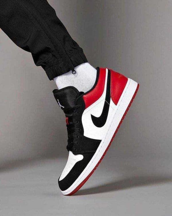 Стильные кроссовки Nike Air Jordan 1 Low — 5