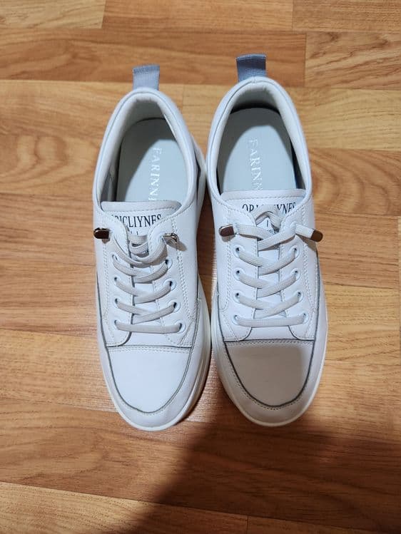 Продам женские кроссовки — 1