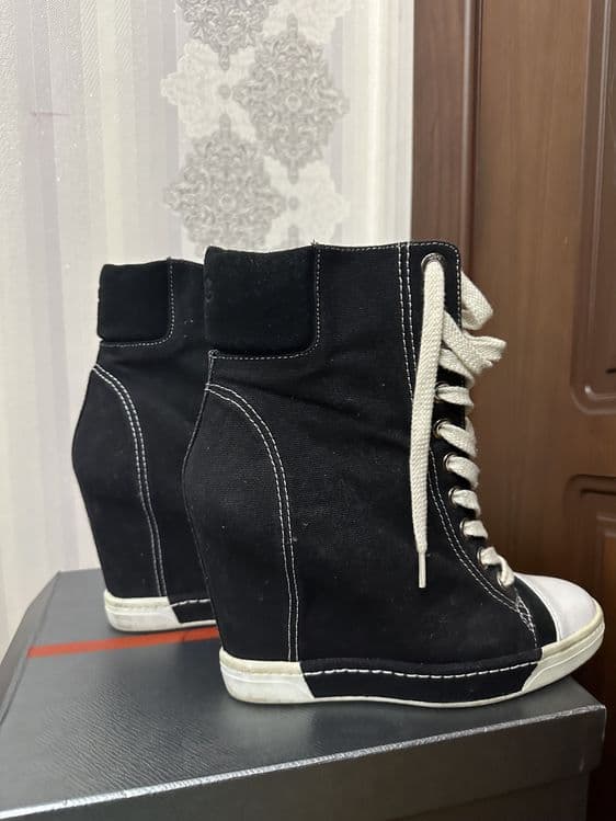 Продаются кеды на платформе DG оригинал — 2