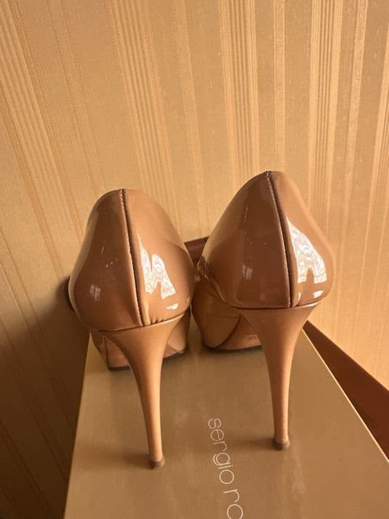 Бежевые лаковые туфли Le Silla, б/у — 4