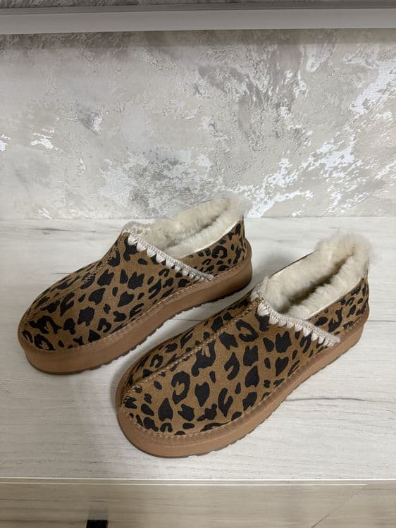 Срочно продаётся UGG — 2