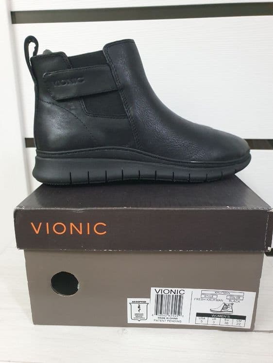 Продам новые ботинки Viconic США  рамер 35 — 2