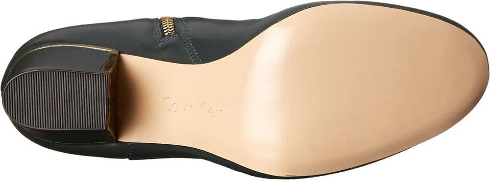 Брендовые НОВЫЕ натуральные кожан. сапоги Calvin Klein 37. Оригинал. — 2