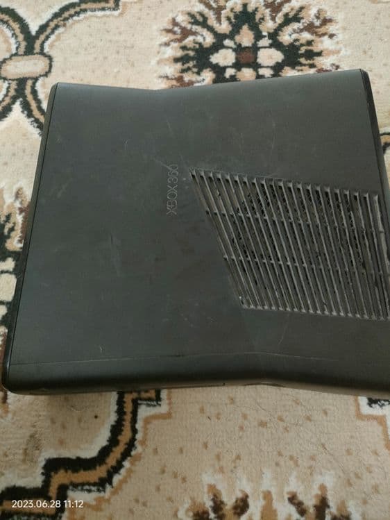 XBOX 360 satiladi — 1
