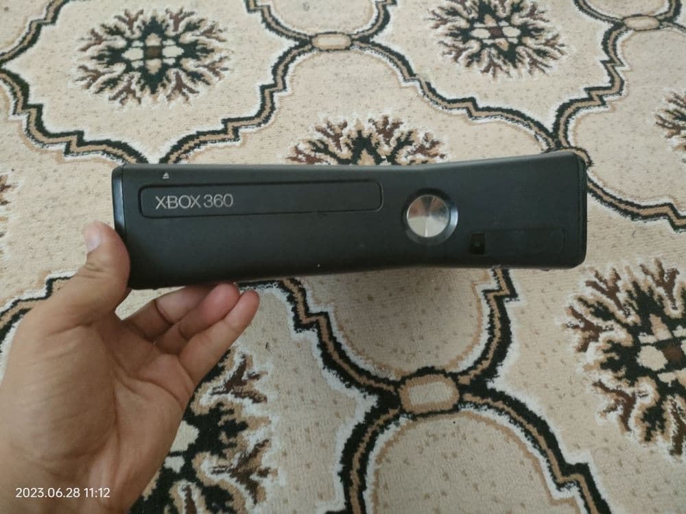XBOX 360 satiladi — 2