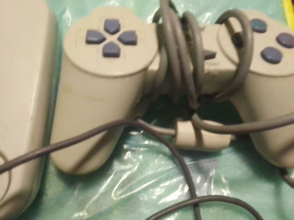 Sony.PSone.(playstation(ps one) — 2