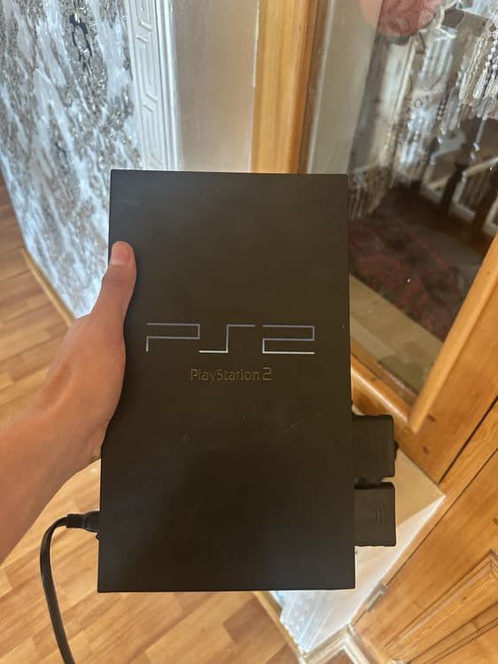 Playstation2 holati yaxshi ichida uyini yoq — 5