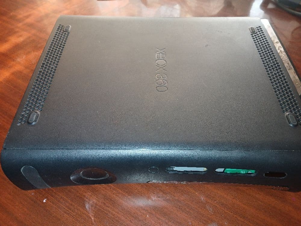 Xbox 360 xolati zor 2ta put 15+ disklar — 1