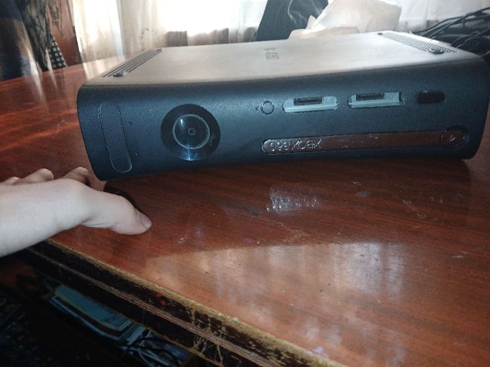 Xbox 360 xolati zor 2ta put 15+ disklar — 2