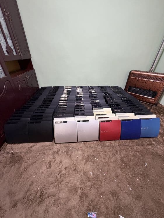 Playstation 3. Slim 500gb hotira — 5