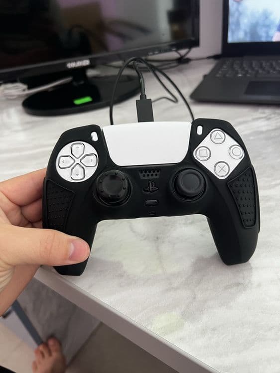 Продам PLAYSTATION 5 Slim digital edition 1 TB — 2