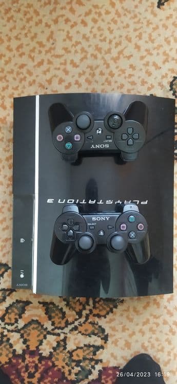 Playstation 3 fat — 1