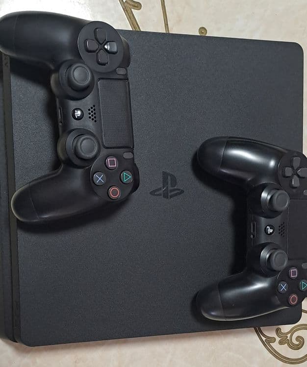 PlayStation 4.Super Slim Yangi. — 4