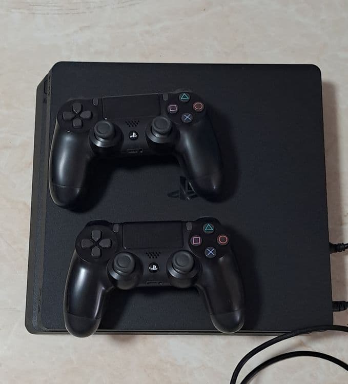 PlayStation 4.Super Slim Yangi. — 5