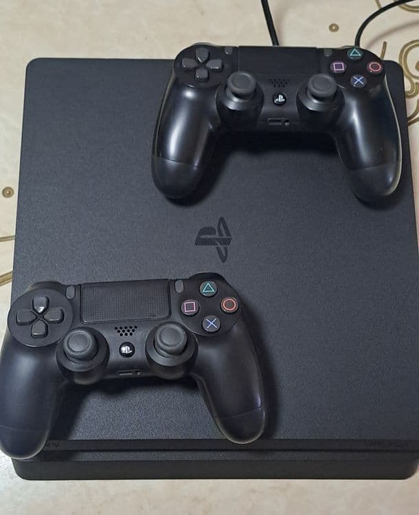 PlayStation 4.Super Slim Yangi. — 6