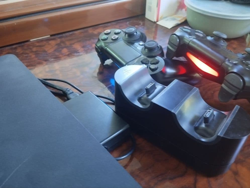 Playstation 4 Slim сотилади — 3