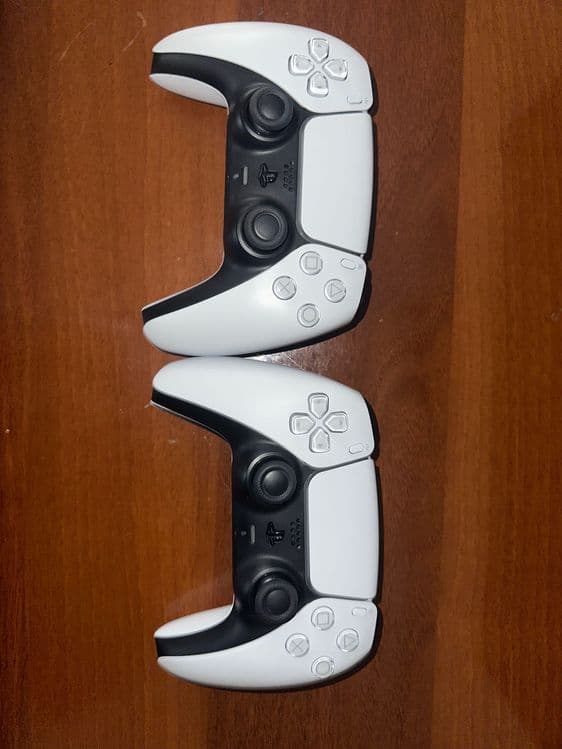 Sony play station 5 — 2