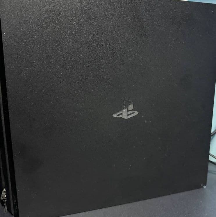 PS4 PlayStation 4 Pro 1TB 17+ O'yinlari Bilan Vzlom GoldHen 9.00 — 6