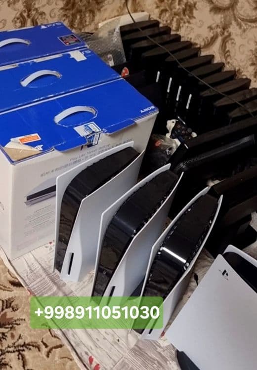 Playstation Xbox — 6