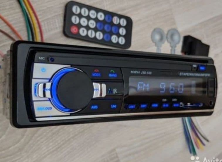 Magnitafon piooner avtomagnitafon, Магнитофон булутус флешка — 2