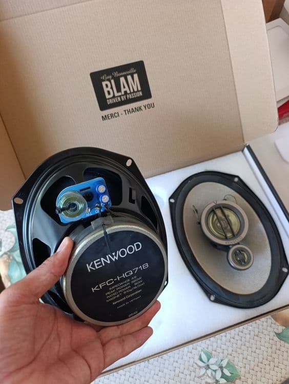 Kenwood kalonka sotiladi — 3